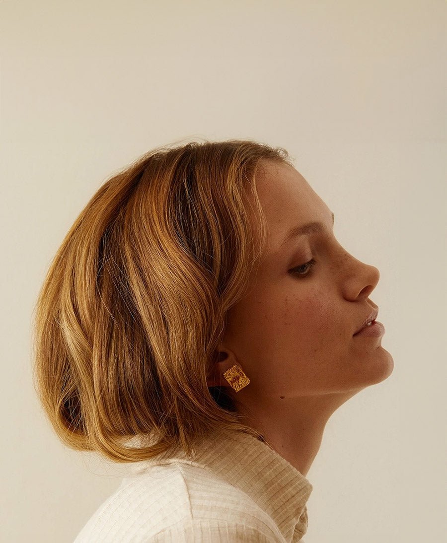 Elise Tsikis - clumes.com