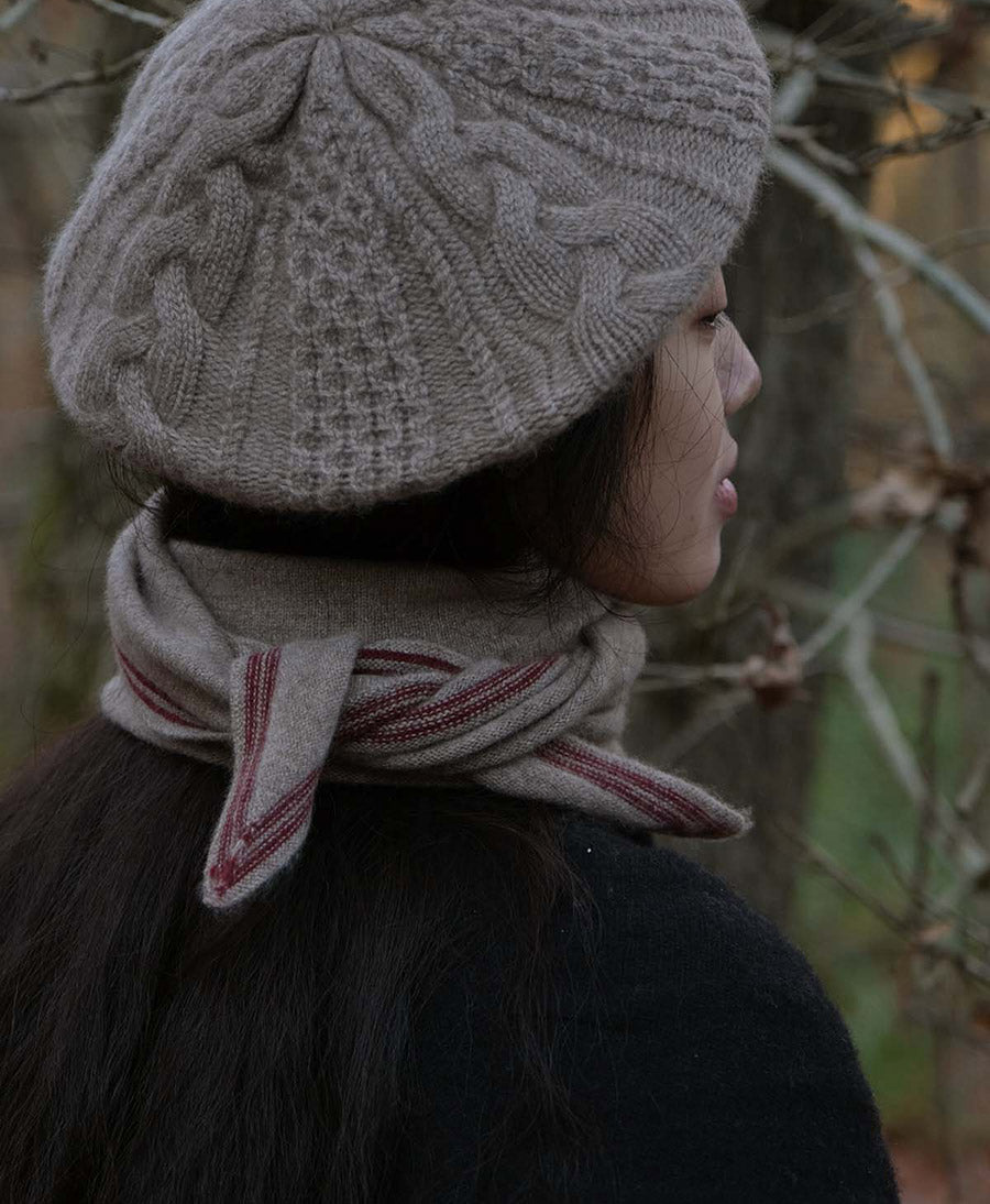Kleiner Gestrickter Schal / Foulard aus Kaschmir - Beige / Rot