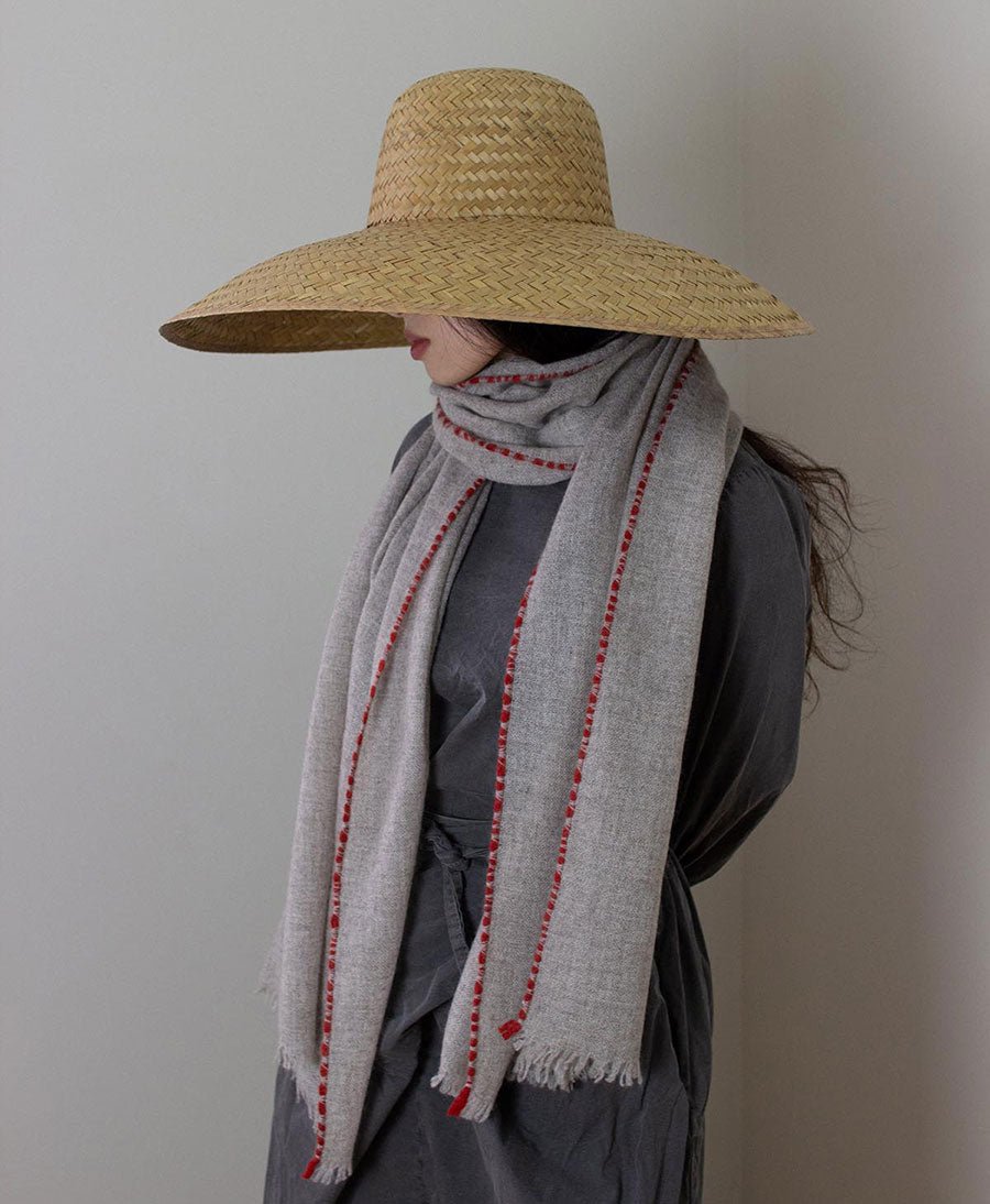Gewebter Schal / Halstuch aus Kaschmir - Grau / Rot - Oats &amp; Rice - clomes