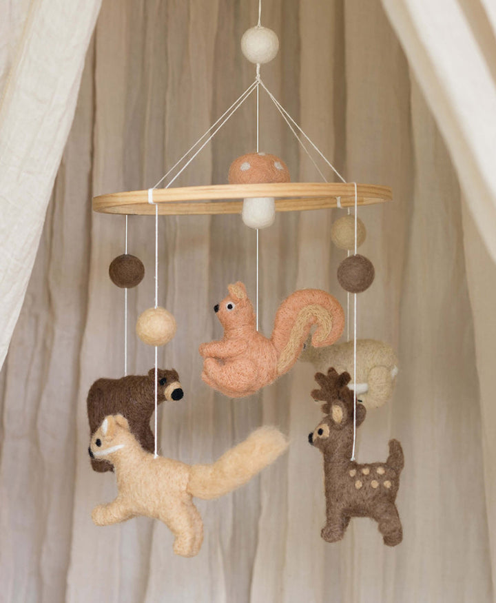 Baby Mobile aus Filz - Wald
