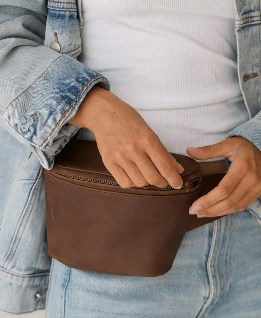Bauchtasche aus Leder - The Remy Saddle - MANDRN - clomes