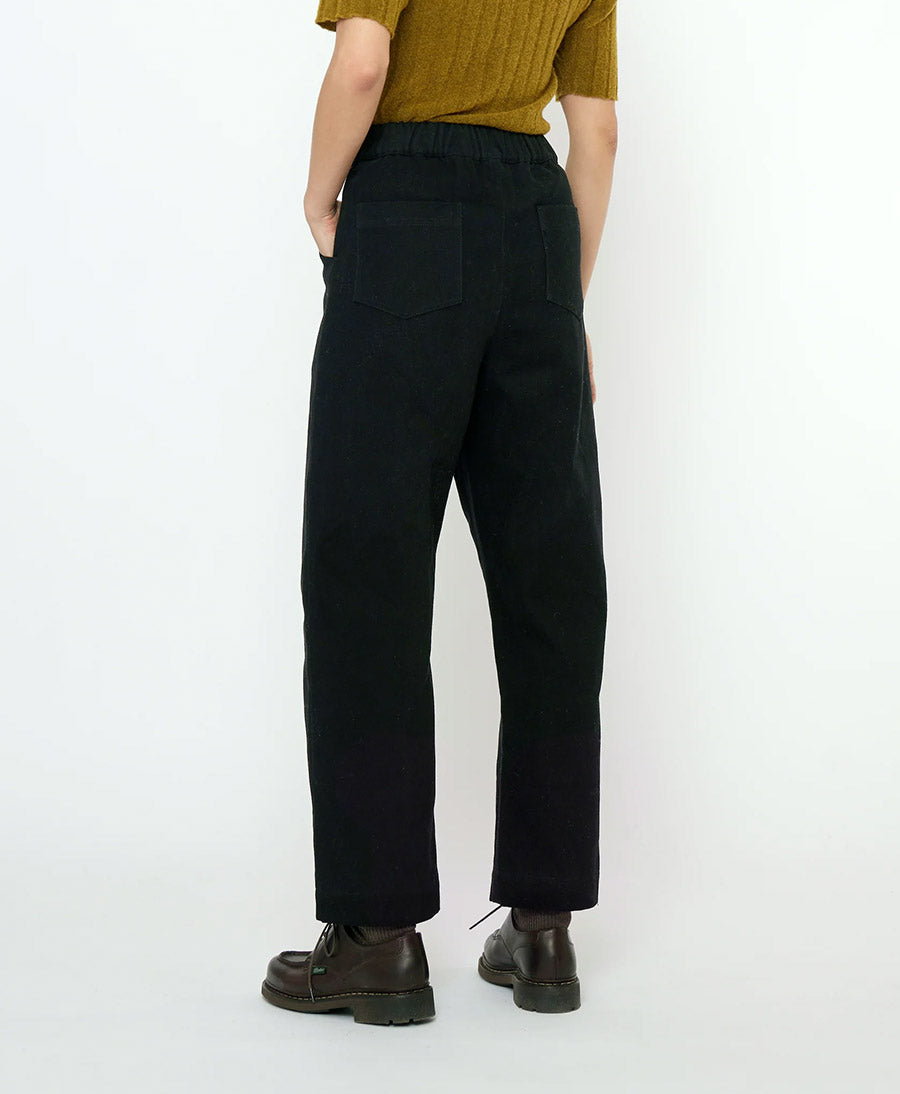 Stoffhose aus Baumwolle - Signature Curve Legged Trouser - Schwarz