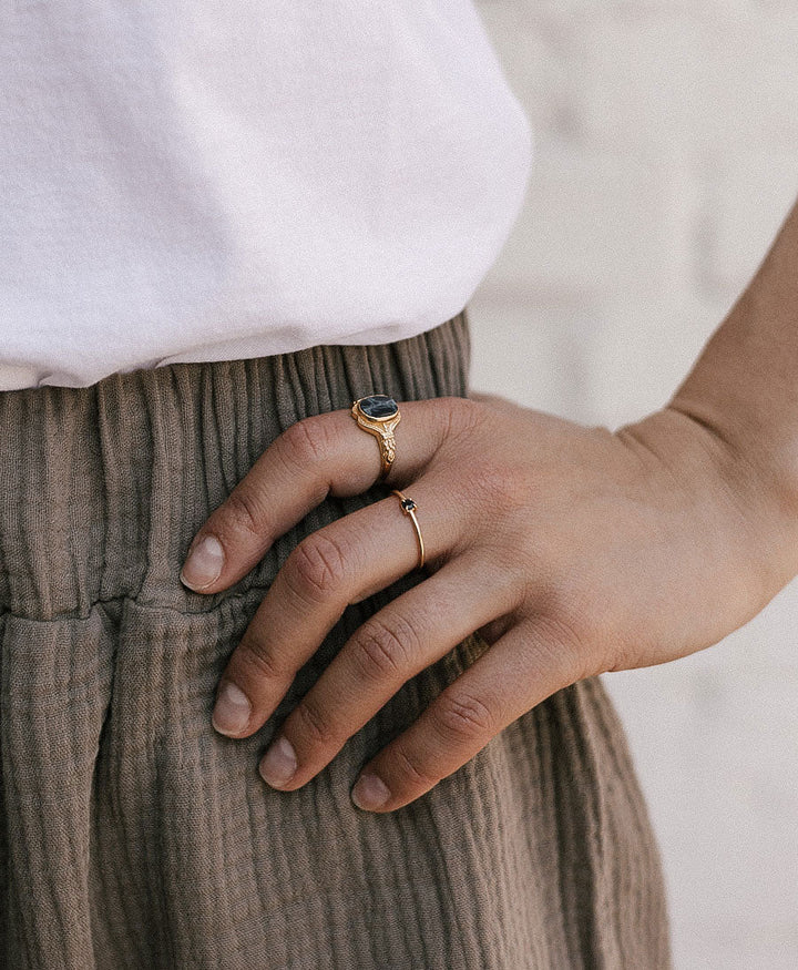 Fingerring mit eingefasstem Stein - Laisser - MIMI ET TOI - clomes