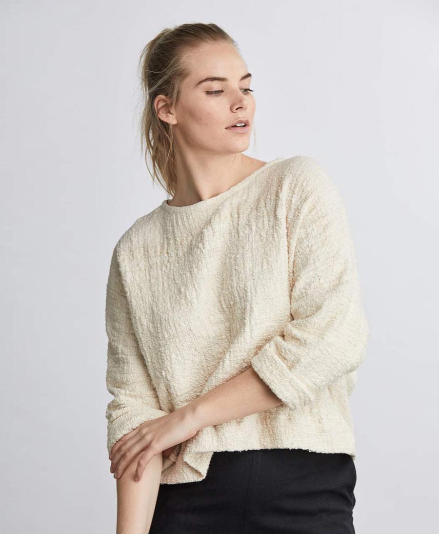 Heller Pullover - The Mid Weight T Sweater - JAMIE + THE JONES - clomes