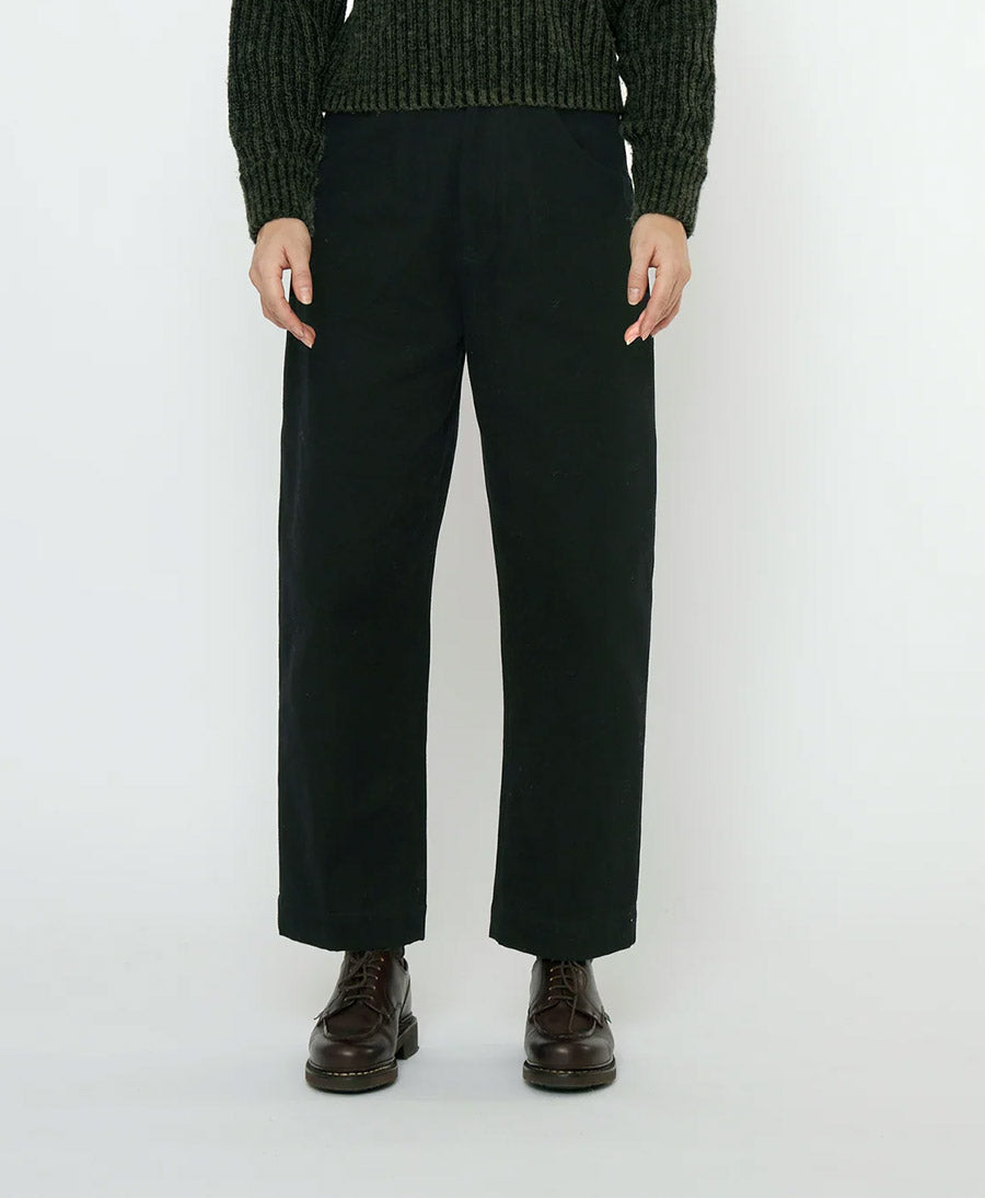 Stoffhose aus Baumwolle - Signature Curve Legged Trouser - Schwarz