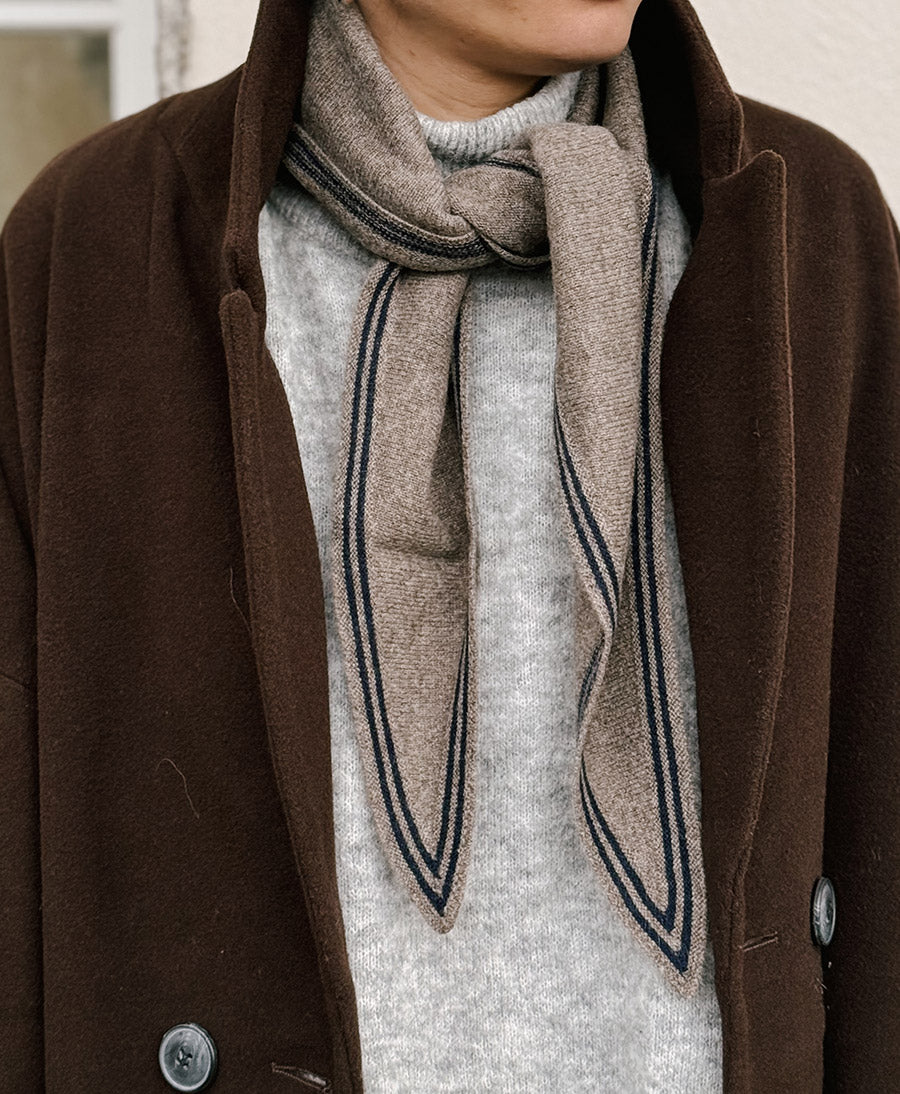 Kleiner Gestrickter Schal / Foulard aus Kaschmir - Braun / Blau