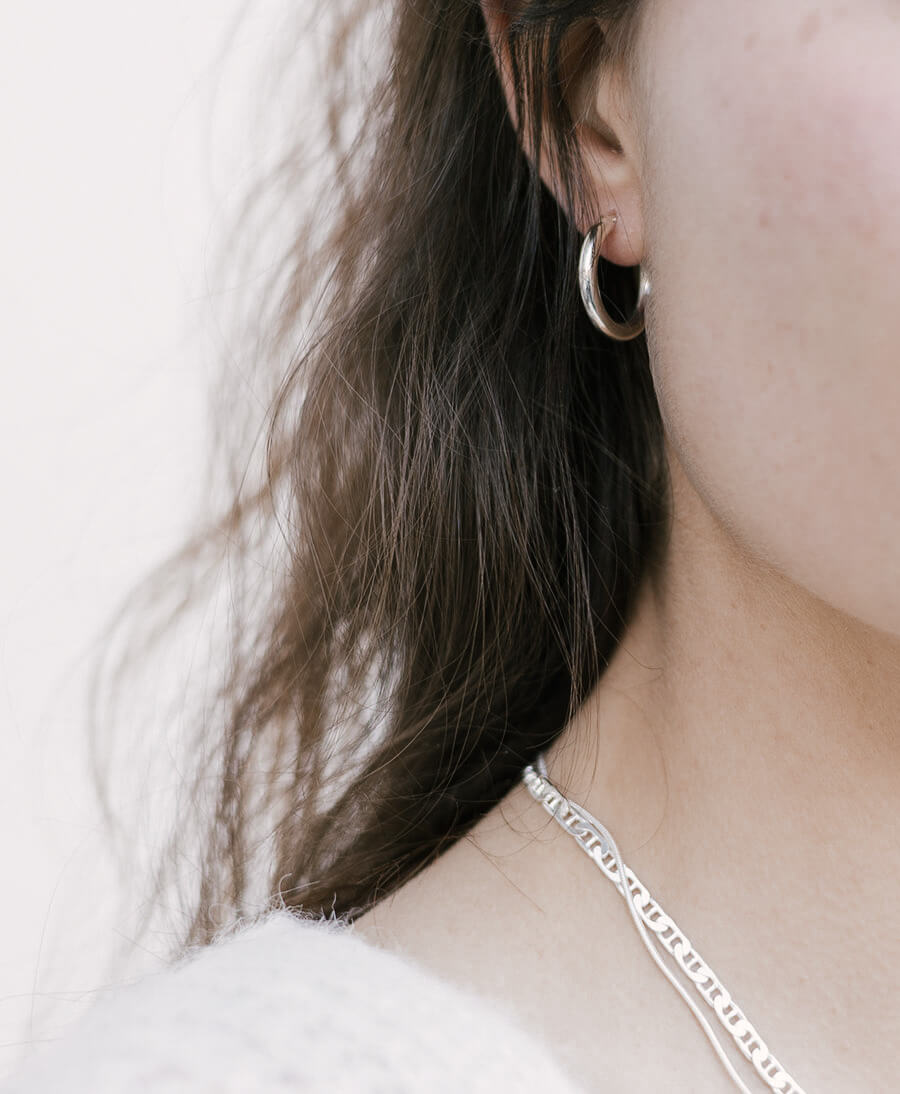 Klassische Creolen VIDA 20mm mit Klappverschluss - Sterling Silber - Clomes - clomes