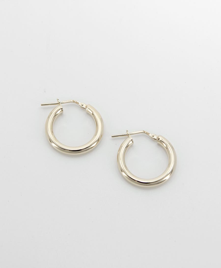 Klassische Creolen VIDA 20mm mit Klappverschluss - Sterling Silber - Clomes - clomes
