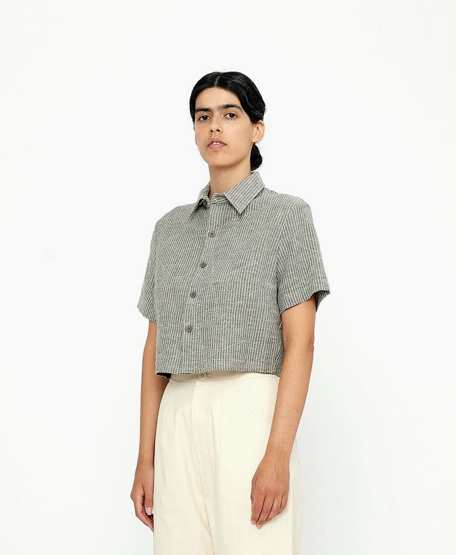 Kurzarmbluse Short Sleeves Cropped - Dark Stripes - 7115 by Szeki - clomes