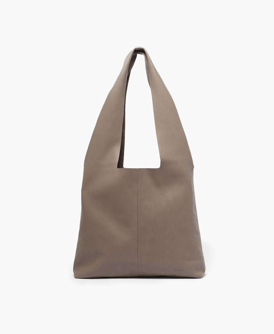 Ledertasche Slouchy Bag - Clay - PARK - clomes