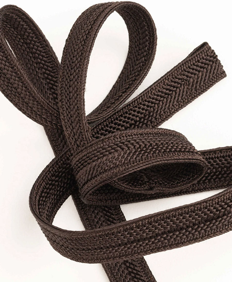 Kurzes Schlüsselband "Zahra Mini" mit silbrigem Karabiner - Mocca