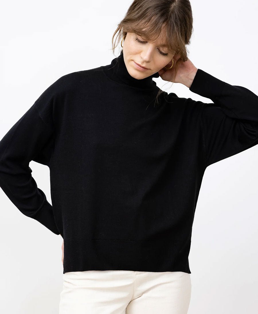Rollkragenpullover PETRA - Schwarz - JUNGLE FOLK - clomes