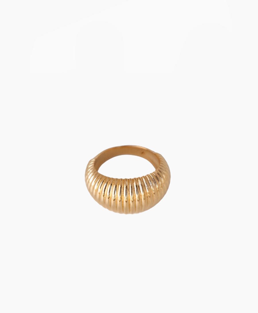 SAVOY Dome Ring vergoldet - V Design Lab - clomes