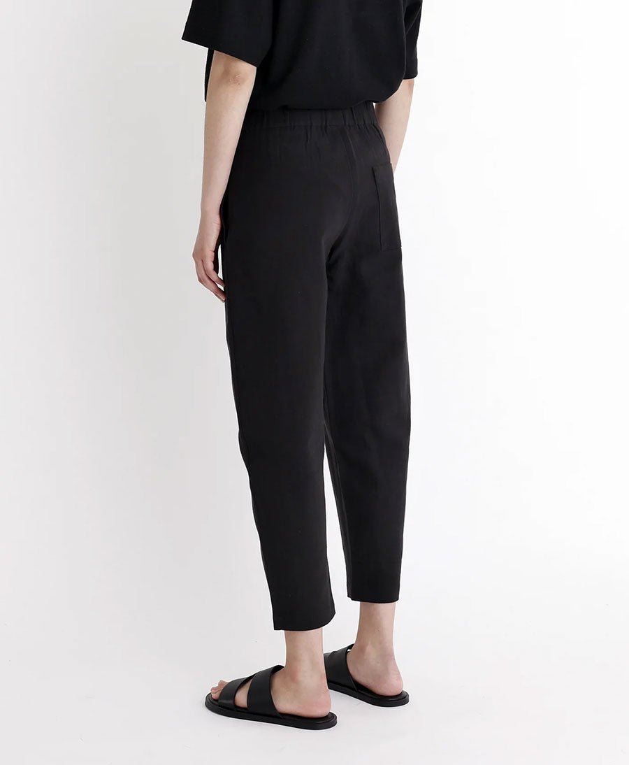 Schwarze Hose "Signature Elastic Pull - Up Trouser" von 7115 by Szeki (M) - Secondhand - 7115 by Szeki - clomes