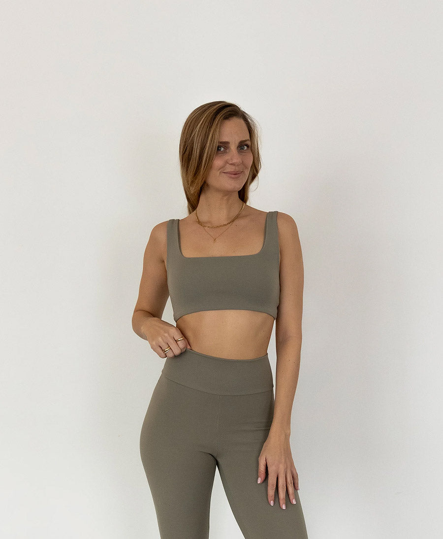 Top SIRA aus Lyocell Tencel - Olivgrün