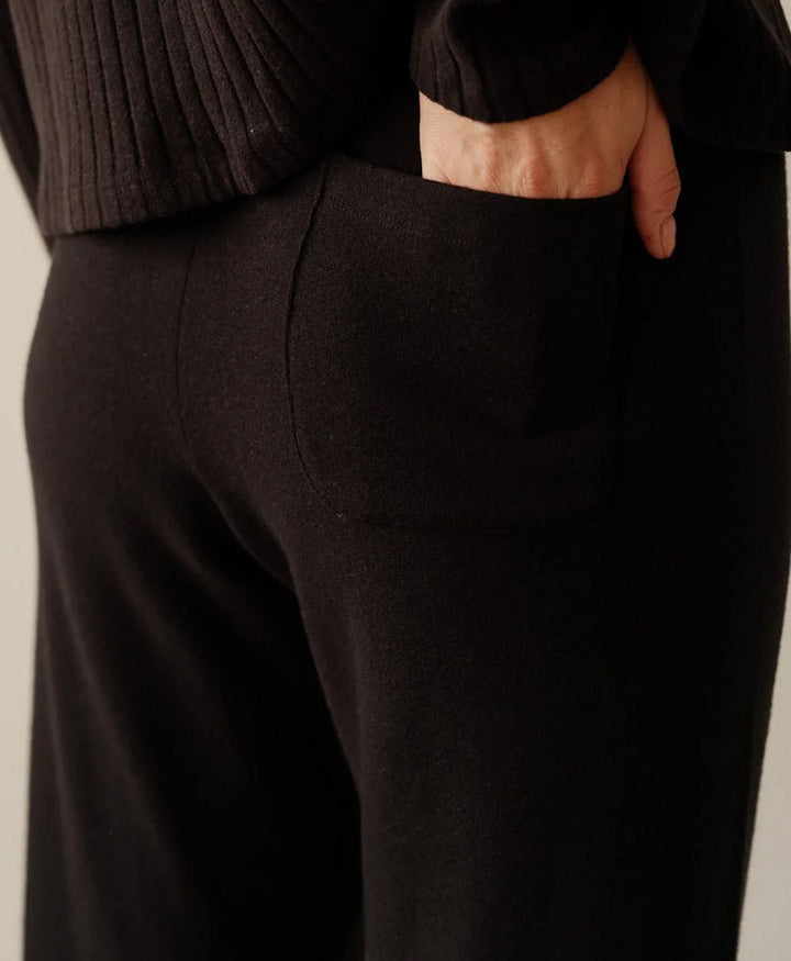 Trainerhose Sweater Jogger - Schwarz - DONNI. - clomes