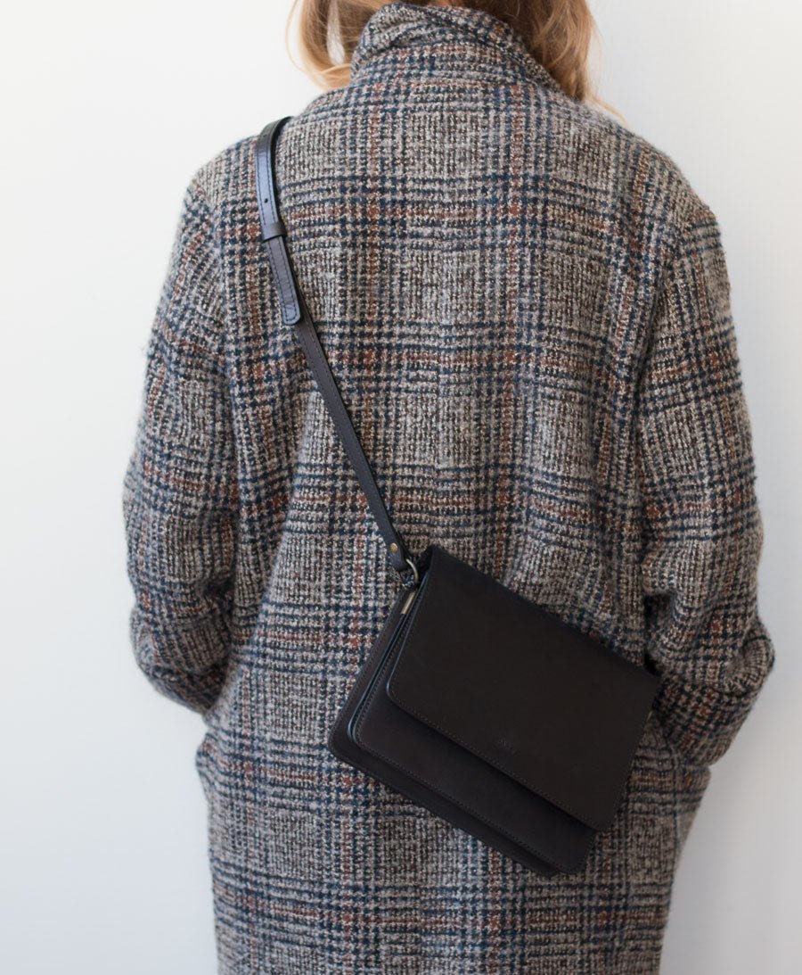 Umhängetasche Cross Body schwarz - PARK - clomes