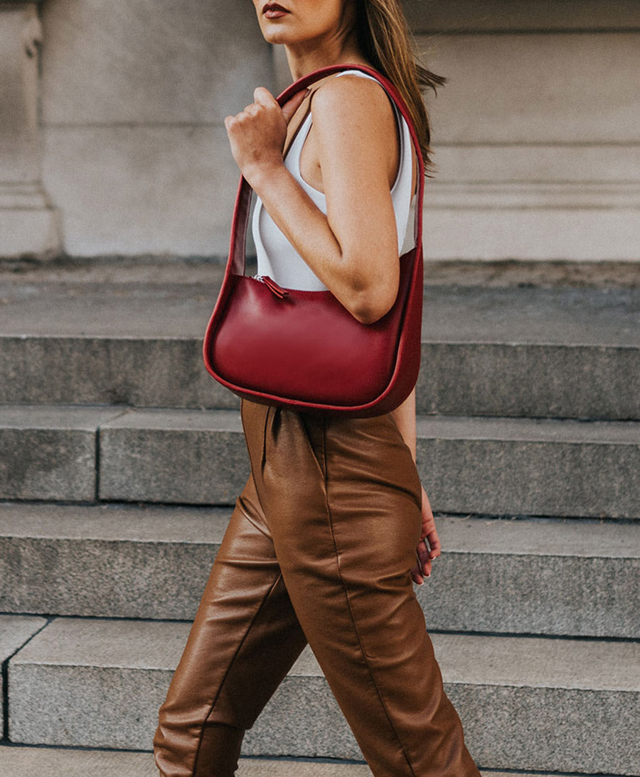 Schultertasche WILLOW aus veganem Leder - Rot