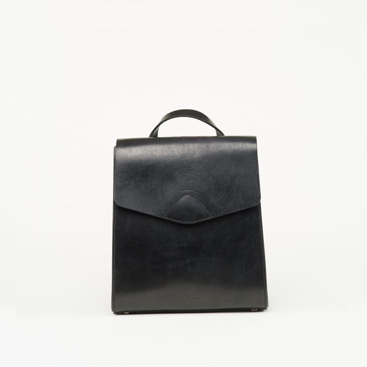 Kleiner Rucksack aus Leder in Schwarz von VereVerto - Secondhand